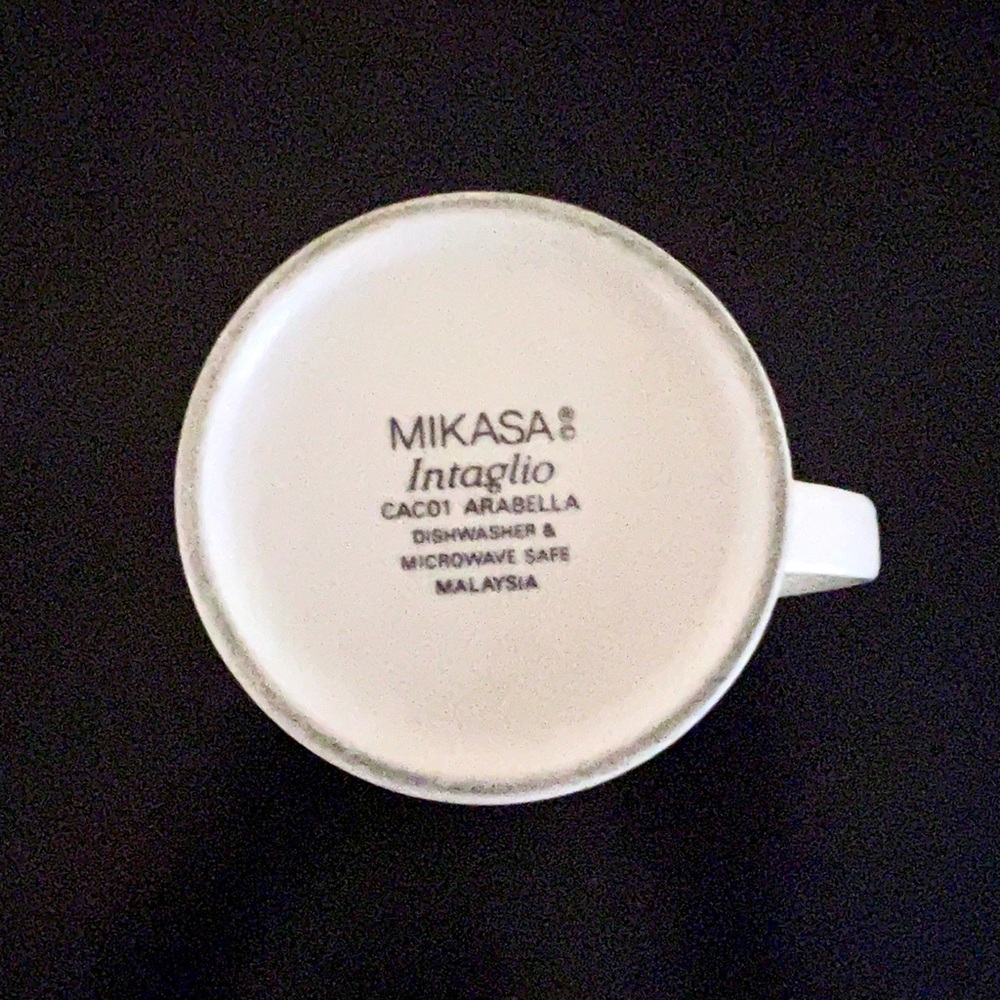 Mikasa Intaglio CAC01 Arabella Tall Cappuccino Mug - Vintage 1990's - Like New - Picture 5 of 8